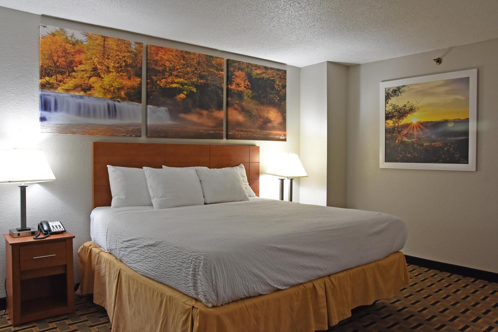 Days Inn By Wyndham Lebanon Esterno foto
