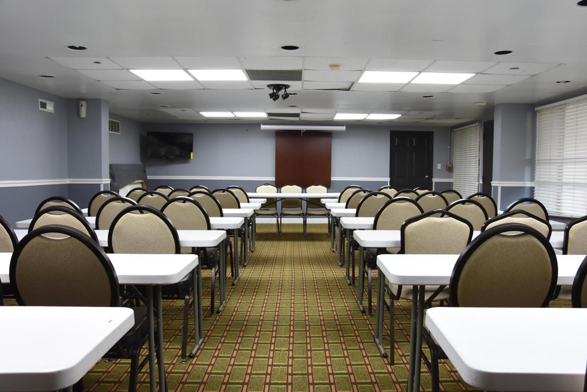 Days Inn By Wyndham Lebanon Esterno foto