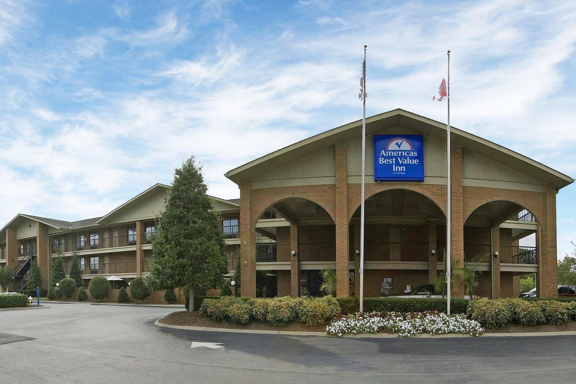 Days Inn By Wyndham Lebanon Esterno foto